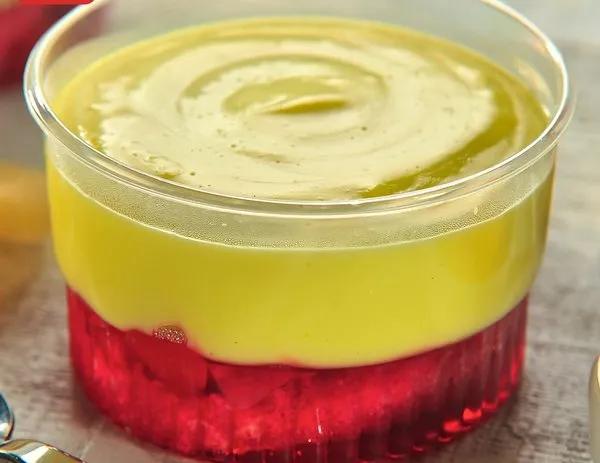 Jelly with Custard - Safi